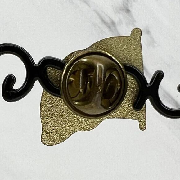 Vintage Waving American Flag America USA Flair Pin Pinback - Picture 3 of 4